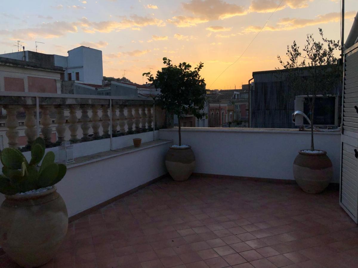 Casa Negli Iblei Apartman Canicattini Bagni Kültér fotó